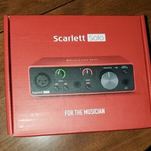 Focusrite Scarlett Solo Audio Interface
